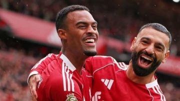 نجم ليفربول يفوز بجائزة لاعب الجولة الخامسة في الدوري الإنجليزي نجم ليفربول يفوز بجائزة لاعب الجولة الخامسة في الدوري الإنجليزي