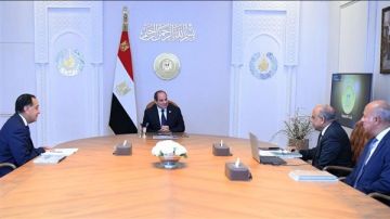 السيسي يوجه بتفعيل السياسات الهادفة إلى ترسيخ دور مصر كمركز إقليمي للطاقة