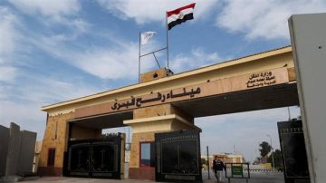 خبير استراتيجي: الحشد المصري في سيناء رسالة ردع للاحتلال الاسرائيلي