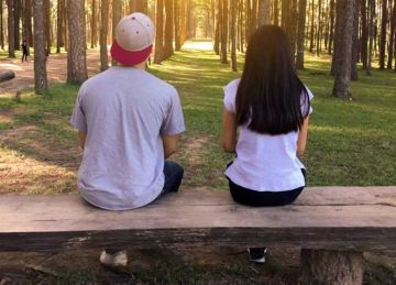 صعب تقربي منهم.. كيف يظهر غموض رجال برج السرطان؟