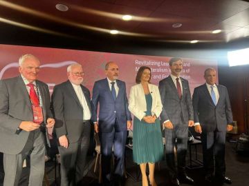 وزير الخارجية يشارك في جلسة نقاشية بمنتدى بليد في سلوفينيا وزير الخارجية يشارك في جلسة نقاشية بمنتدى بليد في سلوفينيا