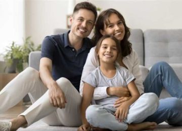 بـ كلمات سحرية.. ساعدي طفلك على بدء الدراسة بثقة وثبات