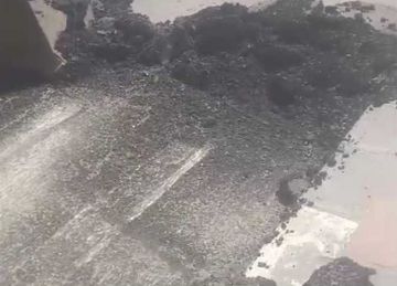 حفاظا على سلامة المواطنين.. إزالة أحد المطبات العشوائية بمدينة العاشر من رمضان