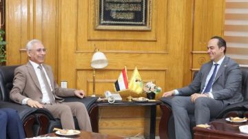 رئيس جامعة المنيا: خطة للوصول بالطاقة الاستيعابية للمستشفيات إلى 4000 سرير رئيس جامعة المنيا: خطة للوصول بالطاقة الاستيعابية للمستشفيات إلى 4000 سرير