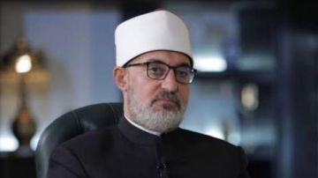 مفتي الجمهورية يعزي السودان في ضحايا جبل مرة: كارثة تستدعي تضامنا إنسانيا مفتي الجمهورية يعزي السودان في ضحايا جبل مرة: كارثة تستدعي تضامنا إنسانيا