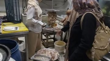 ضبط 9 أطنان دواجن غير صالحة في حملات بالدقهلية ضبط 9 أطنان دواجن غير صالحة في حملات بالدقهلية