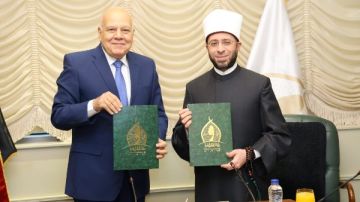 توقيع برتوكول تعاون بين الأوقاف واتحاد الجامعات العربية توقيع برتوكول تعاون بين الأوقاف واتحاد الجامعات العربية