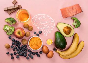 مهمة للأطفال وكبار السن.. أطعمة تساعد على تقوية الذاكرة