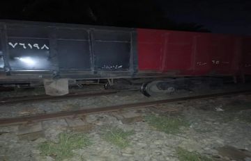 السكة الحديد: استعادة حركة القطارات بشكل تدريجي بعد خروج بعض عربات قطار عن السكة في بني سويف