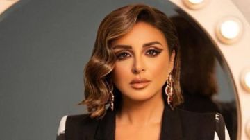 بنت مصر صحيح.. محمود الخيام يدعم أنغام بعد حفلها في لندن