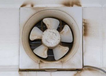 نضافة ولمعان بمواد طبيعية.. طريقة تنظيف شفاط المطبخ من الدهون