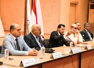 وزير الرياضة يناقش مع رؤساء الاتحادات الرياضية ملف الأكواد الطبية واستعدادات الأولمبياد