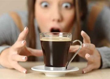 الإفراط في الكافيين.. 10 مشكلات صحية محتملة وكيفية الوقاية منها