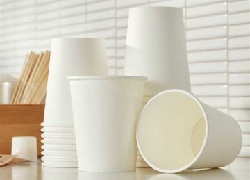 تحذير خطير للنساء.. الشرب في هذه الأكواب يتسبب في خلل هرموني وتغير في المزاج