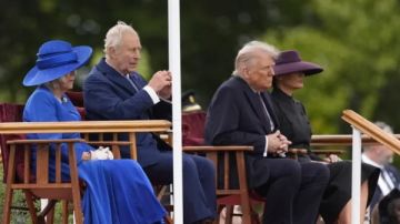 ترامب في وندسور.. استقبال ملكي تاريخي تظله لحظات جدل مع تشارلز الثالث ترامب في وندسور.. استقبال ملكي تاريخي تظله لحظات جدل مع تشارلز الثالث