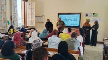 تعليم أسيوط: الحوكمة وريادة الأعمال ضمن البرامج التدريبية للمعلمين والإخصائيين بالمدارس