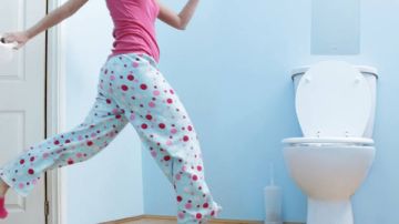 تكرار التبول.. هل هو طبيعي أم علامة على مشكلة صحية؟