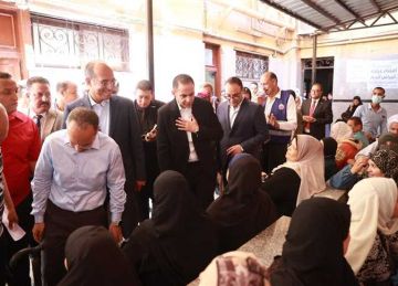 نائب وزير الصحة يتفقد مستشفى أسيوط العام والمركز الطبي الحضري بالوليدية