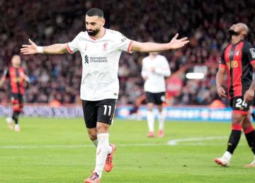  ينافس ميسي ورونالدو .. عصام عبده يكشف سبب استثنائية محمد صلاح في أوروبا