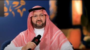 الأمير عبد العزيز بن طلال: توعية الشباب بشخصيات عربية جعلت الإنسان محور التنمية الأمير عبد العزيز بن طلال: توعية الشباب بشخصيات عربية جعلت الإنسان محور التنمية