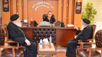 رئيس مدينة بورفؤاد يستقبل وفد كنيسة مارجرجس.. ويؤكد: المرحلة الراهنة تحتاج للتكاتف رئيس مدينة بورفؤاد يستقبل وفد كنيسة مارجرجس.. ويؤكد: المرحلة الراهنة تحتاج للتكاتف