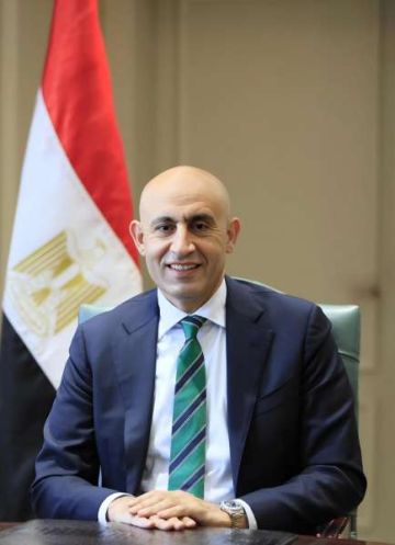 وزير التربية والتعليم يصدر قرارا وزاريا بشأن تطبيق نظام الدراسة والتقييم لطلاب المرحلة الثانوية