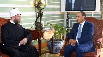 وزير الخارجية يشيد بدور الأئمة في الإرتقاء بصورة مصر بالخارج