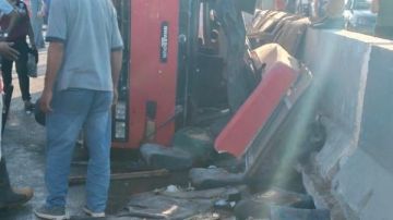 ارتفاع عدد ضحايا حادث انقلاب أتوبيس بطريق سعود الحسينية إلى حالة وفاة و 28 مصابا ارتفاع عدد ضحايا حادث انقلاب أتوبيس بطريق سعود الحسينية إلى حالة وفاة و 28 مصابا