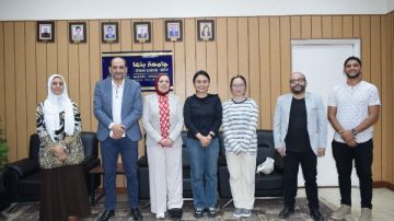 جامعة بنها تستقبل خبراء صينين للتدريس بقسم اللغة الصينية بكلية الآداب جامعة بنها تستقبل خبراء صينين للتدريس بقسم اللغة الصينية بكلية الآداب