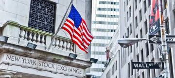 هيئة في وول ستريت تتعهد بتخفيف القيود ووقف التقارير الفصلية هيئة في وول ستريت تتعهد بتخفيف القيود ووقف التقارير الفصلية