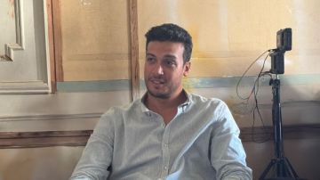 شاهد.. أحمد عبد الوهاب في كواليس مسلسل ورد على فل وياسمين مع صبا مبارك