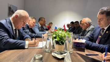 مصر وروسيا يناقشان ترتيبات استقبال وعاء ضغط المفاعل للوحدة النووية الأولى بالضبعة