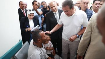 وزير الصحة يتفقد مستشفى قفط التخصصي ويوجه بتعزيز التعاون مع جامعة جنوب الوادي