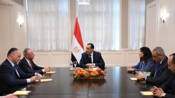 بوينج العالمية تعتزم تحديث أسطول طائرات مصر للطيران