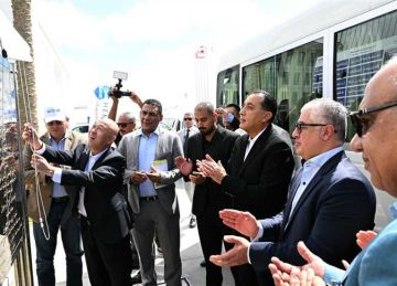 رئيس الوزراء يفتتح مصنع هنجشينج الصيني لتكنولوجيا المنسوجات باستثمارات 70 مليون دولار رئيس الوزراء يفتتح مصنع هنجشينج الصيني لتكنولوجيا المنسوجات باستثمارات 70 مليون دولار