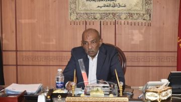 سكرتير عام بورسعيد يبحث حل أزمة موقف منطقة الفيروز ببورفؤاد