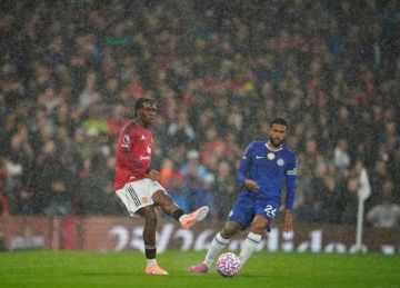 مانشستر يونايتد يهزم تشيلسي في الدوري الإنجليزي الممتاز (فيديو)