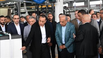 رئيس الوزراء: استثمارات بمليار دولار و50 ألف فرصة عمل في القنطرة غرب الصناعية رئيس الوزراء: استثمارات بمليار دولار و50 ألف فرصة عمل في القنطرة غرب الصناعية