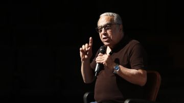 محمد العدل يهاجم تصريحات مدحت شلبي دون أن يذكر اسمه محمد العدل يهاجم تصريحات مدحت شلبي دون أن يذكر اسمه