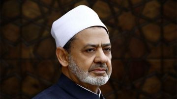 وزيرة التنمية المحلية تهنئ شيخ الأزهر بحلول ذكرى المولد النبوي الشريف وزيرة التنمية المحلية تهنئ شيخ الأزهر بحلول ذكرى المولد النبوي الشريف
