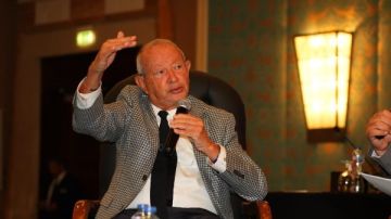 ساويرس : توقيع صفقة مراسي البحر الأحمر يزيد معدلات النمو وفرص العمل