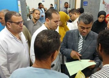 شملت أطباء.. إحالة المتأخرين عن العمل بمستشفي بني مزار في المنيا للتحقيق