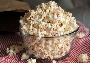 فوائد مذهلة للفشار.. وجبة خفيفة تتفوق على القهوة في تنشيط المخ فوائد مذهلة للفشار.. وجبة خفيفة تتفوق على القهوة في تنشيط المخ