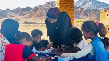 ثقافة جنوب سيناء تختتم قافلتها في منحر الناقة.. وتشارك بمعرض معا بالوعي نحميها ثقافة جنوب سيناء تختتم قافلتها في منحر الناقة.. وتشارك بمعرض معا بالوعي نحميها