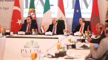 أبو العينين: أدعو العالم لوقف خطر نتنياهو.. وأقول احذروا الغضب الشعبي العارم أبو العينين: أدعو العالم لوقف خطر نتنياهو.. وأقول احذروا الغضب الشعبي العارم