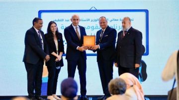 الإسكندرية أولهم تكريم 10محافظات حققت أعلى نسب تحسن فى مهارات اللغة العربية الإسكندرية أولهم تكريم 10محافظات حققت أعلى نسب تحسن فى مهارات اللغة العربية