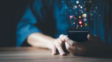 ما حكم نشر ومشاركة البلوجر للمقاطع غير الأخلاقية؟.. الإفتاء تجيب ما حكم نشر ومشاركة البلوجر للمقاطع غير الأخلاقية؟.. الإفتاء تجيب