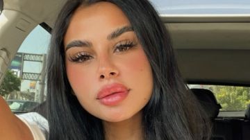 منة عرفة تخطف الأنظار في أحدث ظهور من سيارتها.. صور منة عرفة تخطف الأنظار في أحدث ظهور من سيارتها.. صور