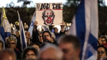 هآرتس: مظاهرات في غلاف غزة ضد استمرار الحرب واعتقال 4 إسرائيليين