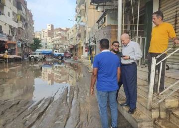 إصلاح كسر مفاجئ بخط مياة الشرب الرئيسي بمدينة أبو حماد بالشرقية